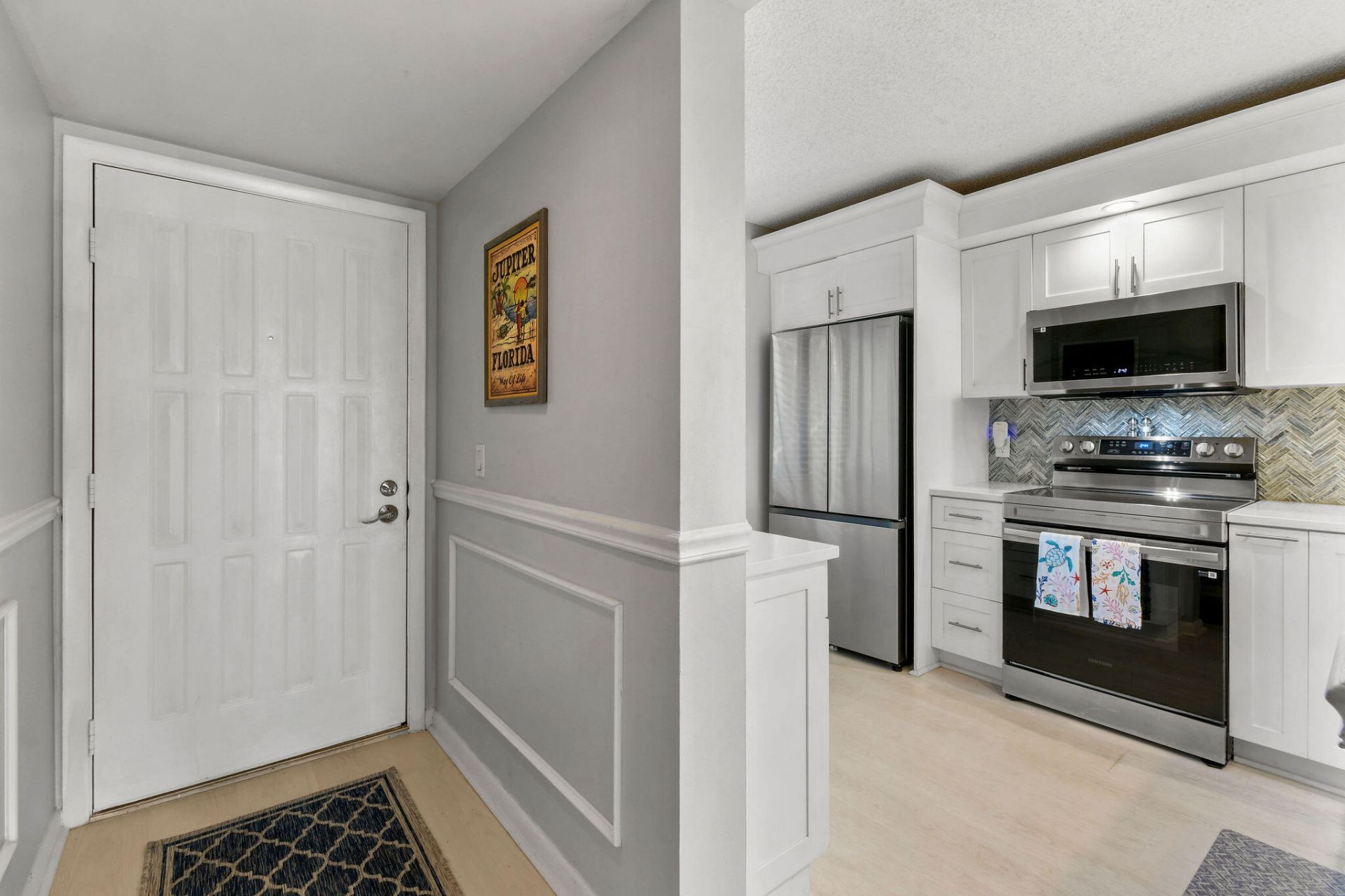 601 Seafarer Circle, Unit 304, Jupiter, FL 33477 Photo