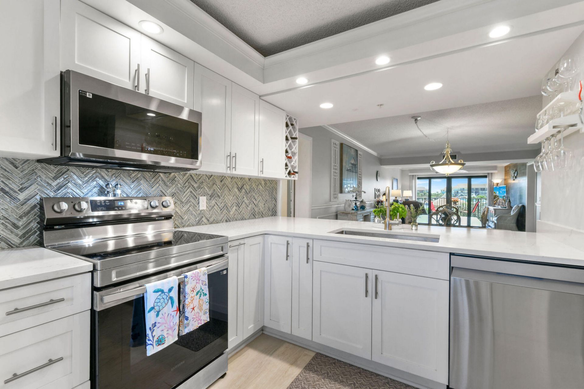 601 Seafarer Circle, Unit 304, Jupiter, FL 33477 Photo