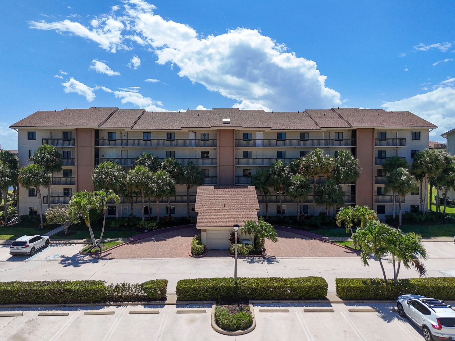 601 Seafarer Circle, Unit 304, Jupiter, FL 33477 Photo