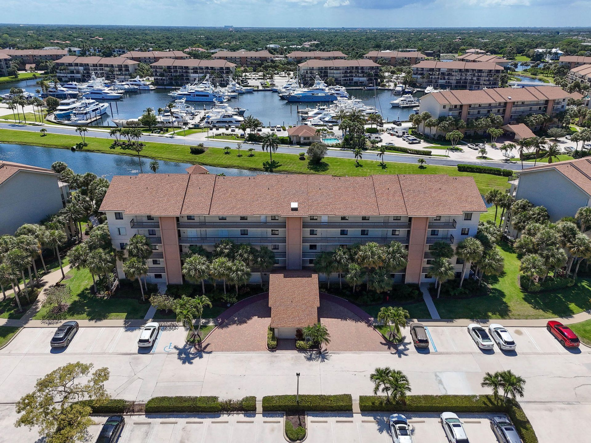 601 Seafarer Circle, Unit 304, Jupiter, FL 33477 Photo