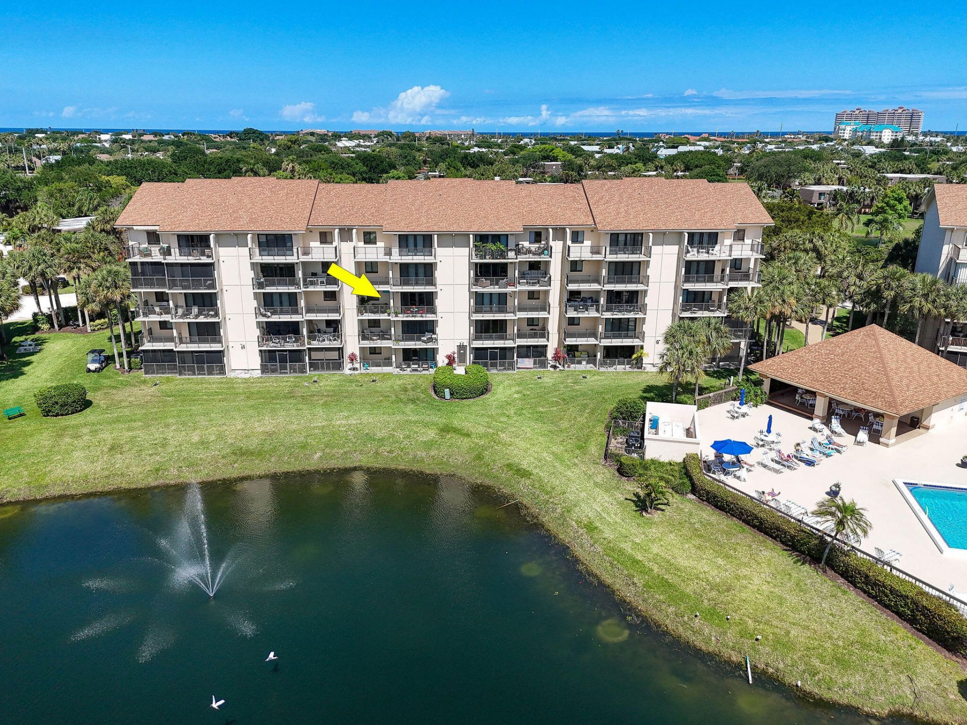601 Seafarer Circle, Unit 304, Jupiter, FL 33477 Photo