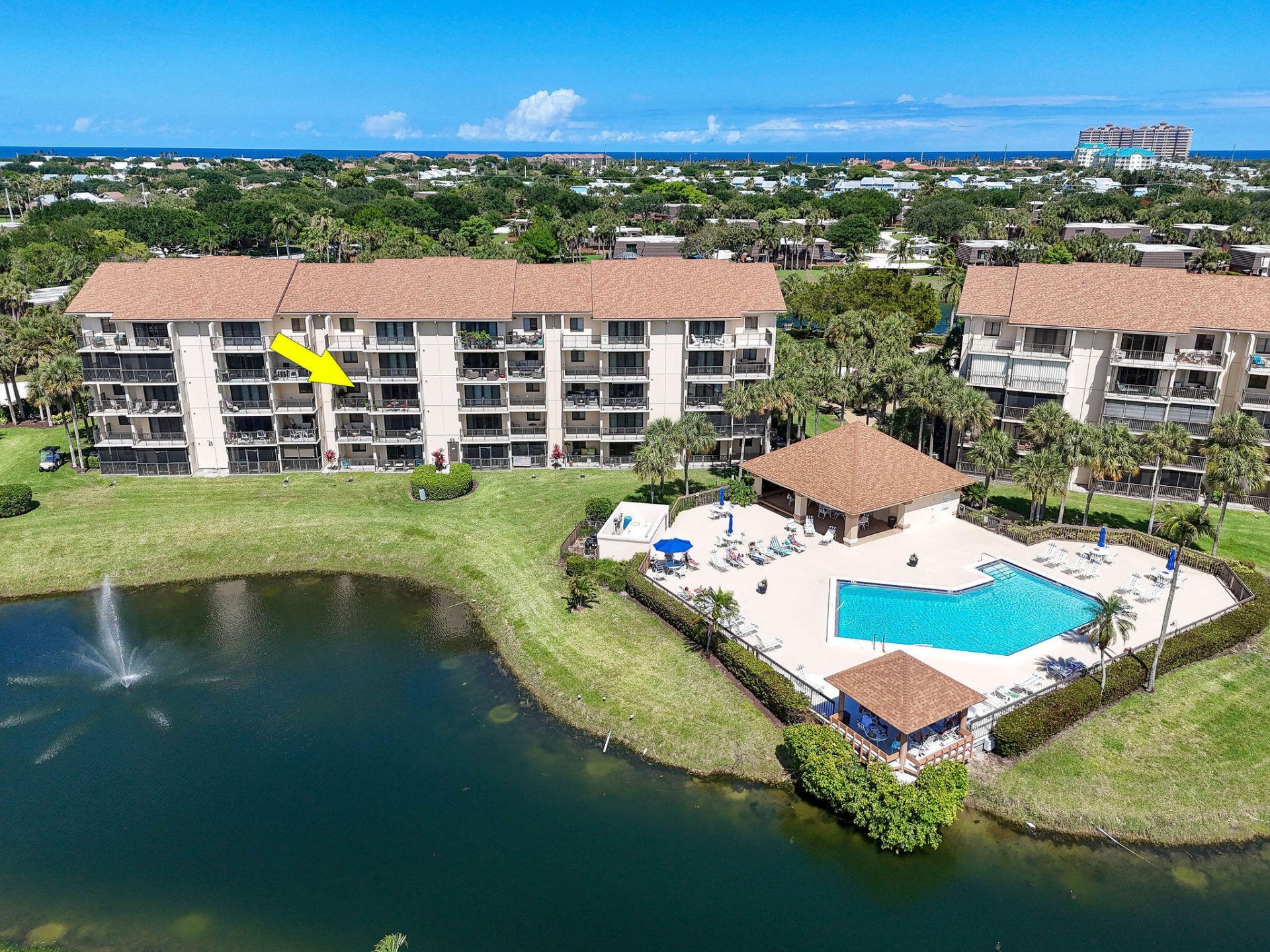 601 Seafarer Circle, Unit 304, Jupiter, FL 33477 Photo