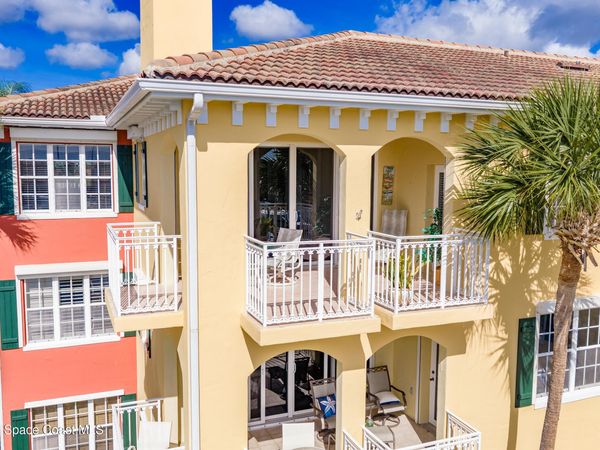 5540 N Harbor Village Drive , Unit 305, Vero Beach, FL 32967