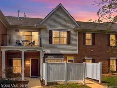 2854 Cottonwood Drive, Waterford Twp, MI 48328