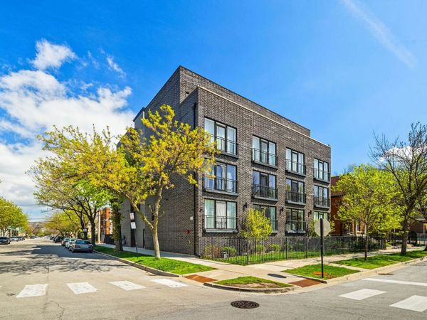 35 S Hoyne Avenue , Unit 1B, Chicago, IL 60612
