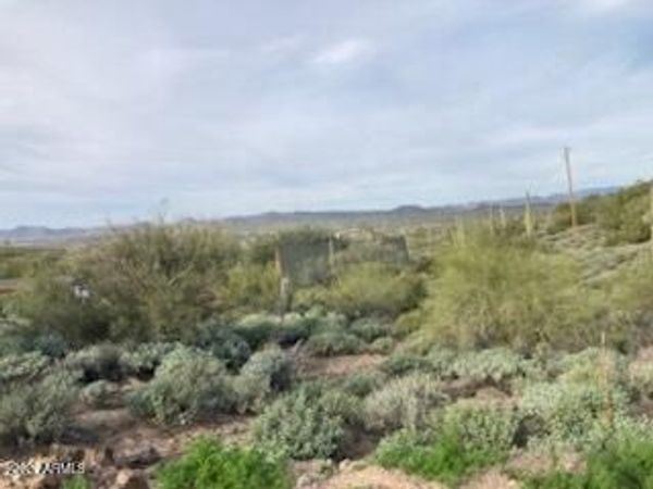 49636 N 15th Avenue, Unit 4, New River, AZ 85087