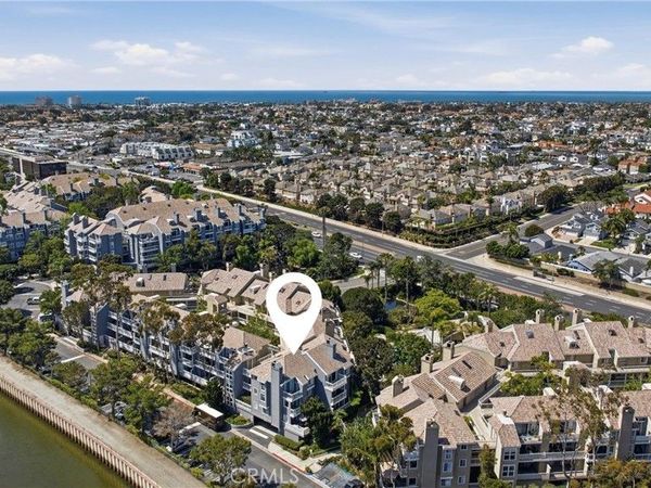 20251 Cape Coral Lane, Unit 101, Huntington Beach, CA 92646