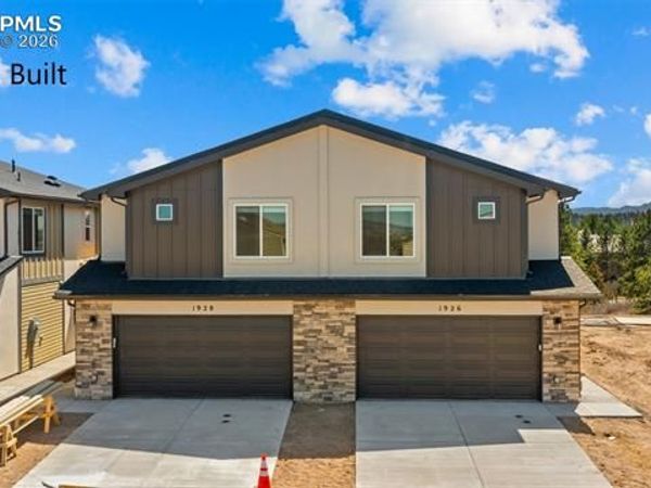 1910 Erin Loop, Colorado Springs, CO 80918