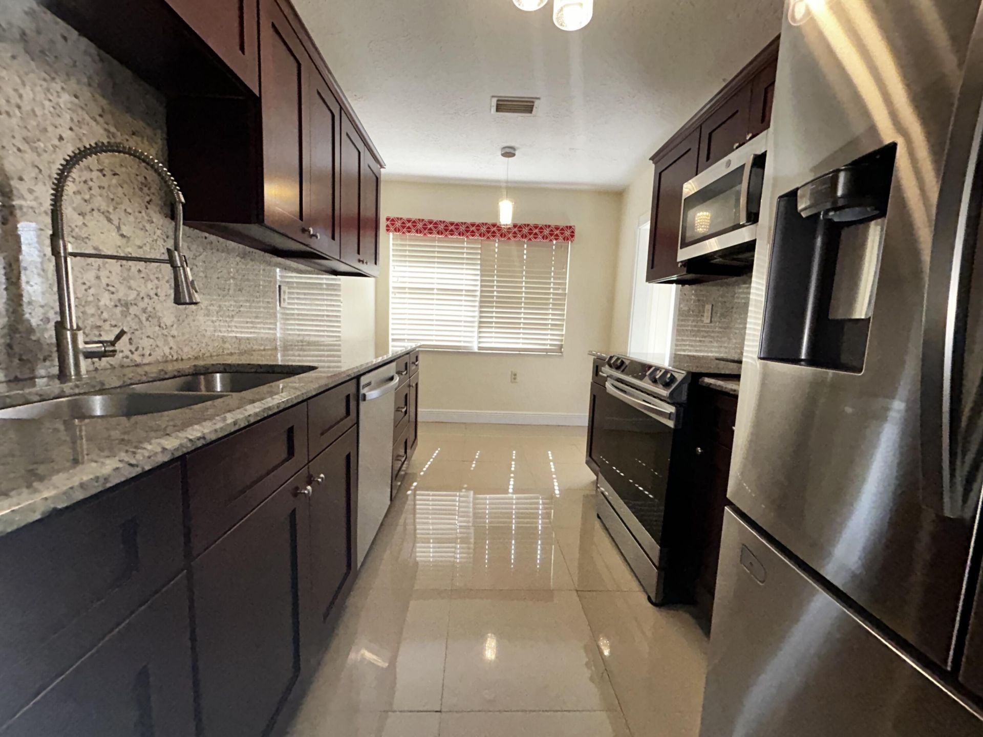 5402 Bonky Court, Unit 102b, West Palm Beach, FL 33415 Photo