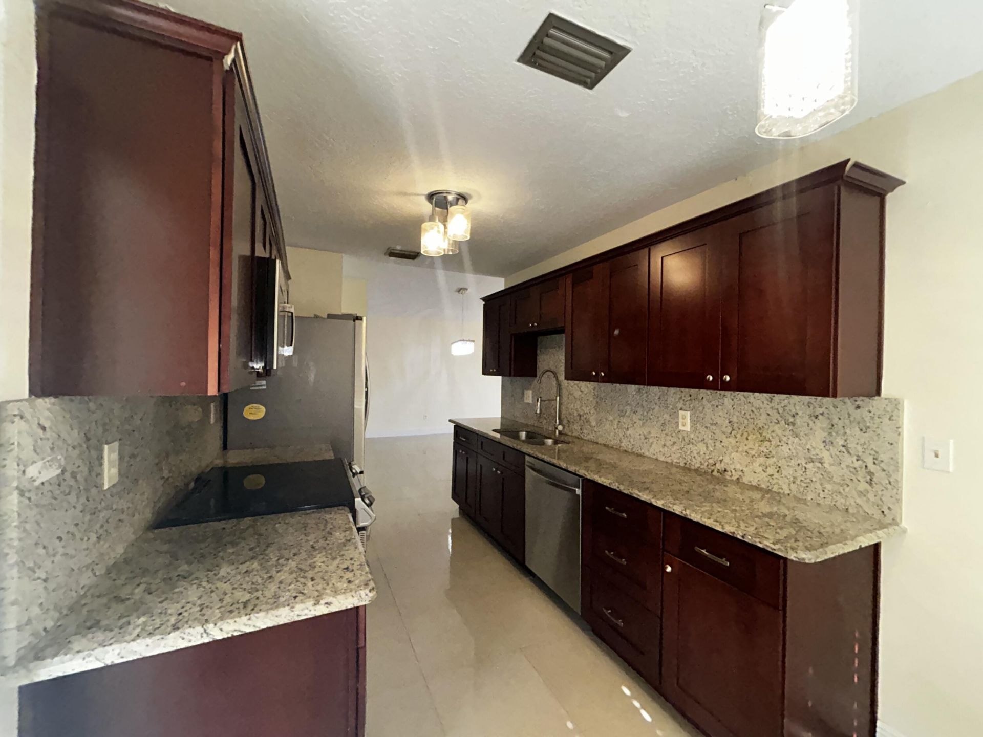 5402 Bonky Court, Unit 102b, West Palm Beach, FL 33415 Photo