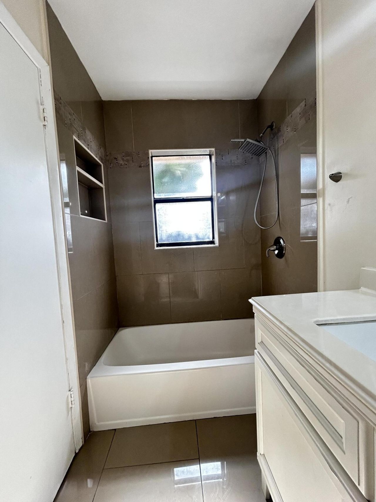 5402 Bonky Court, Unit 102b, West Palm Beach, FL 33415 Photo