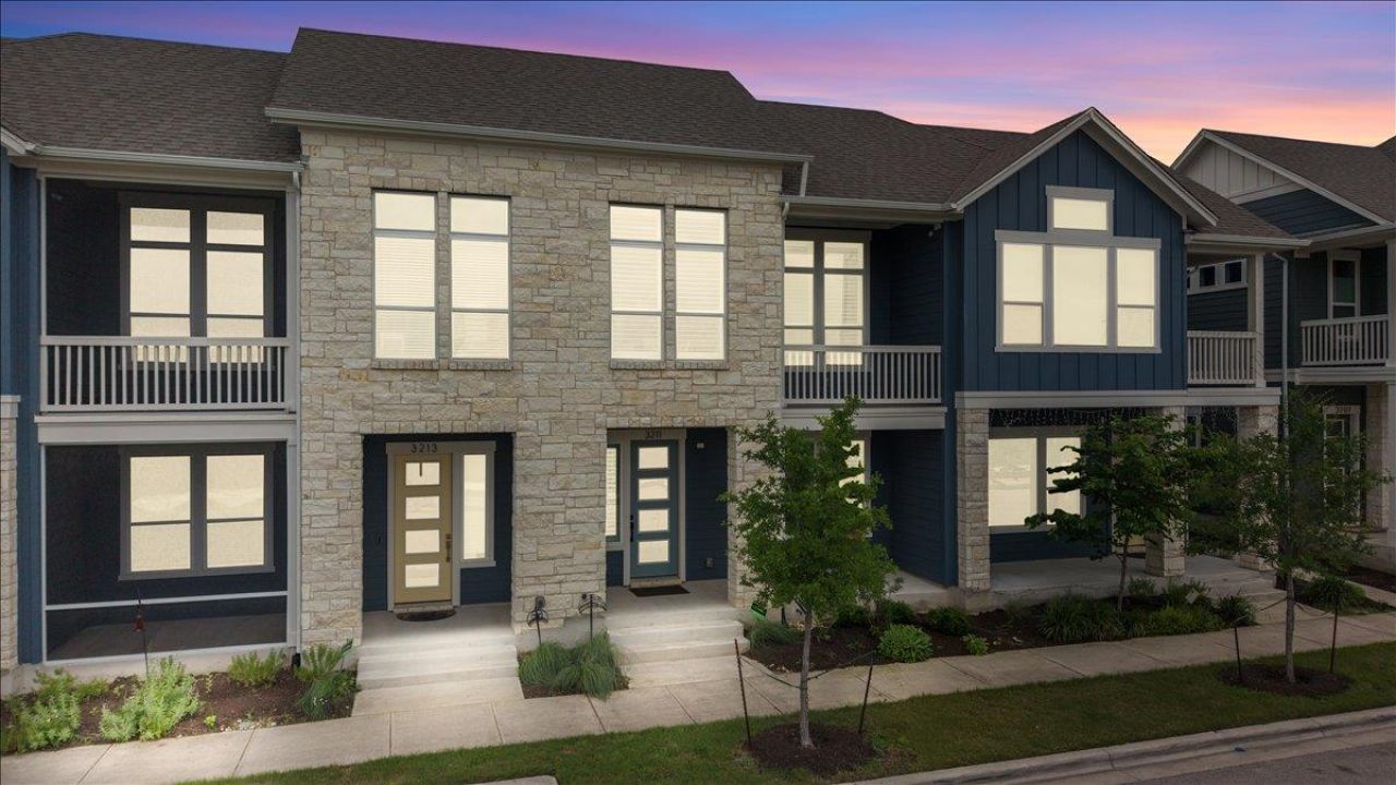 3211 Zach Scott St, Austin, TX 78723 Main Photo