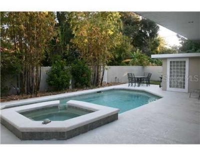 300 Brightwaters Boulevard Ne, Saint Petersburg, FL 33704 Photo