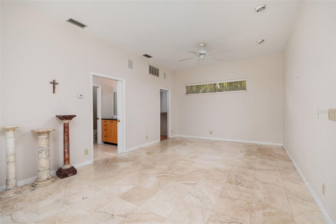 300 Brightwaters Boulevard Ne, Saint Petersburg, FL 33704 Photo
