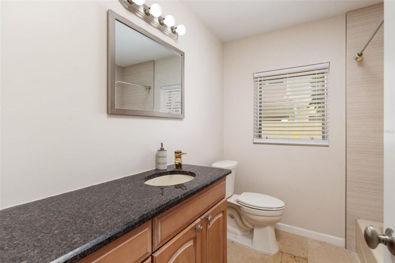 300 Brightwaters Boulevard Ne, Saint Petersburg, FL 33704 Photo