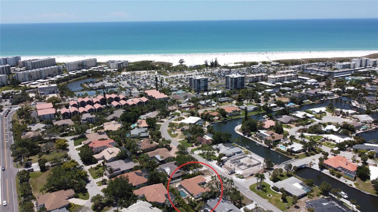 5569 Shadow Lawn Drive, Sarasota, FL 34242 Photo