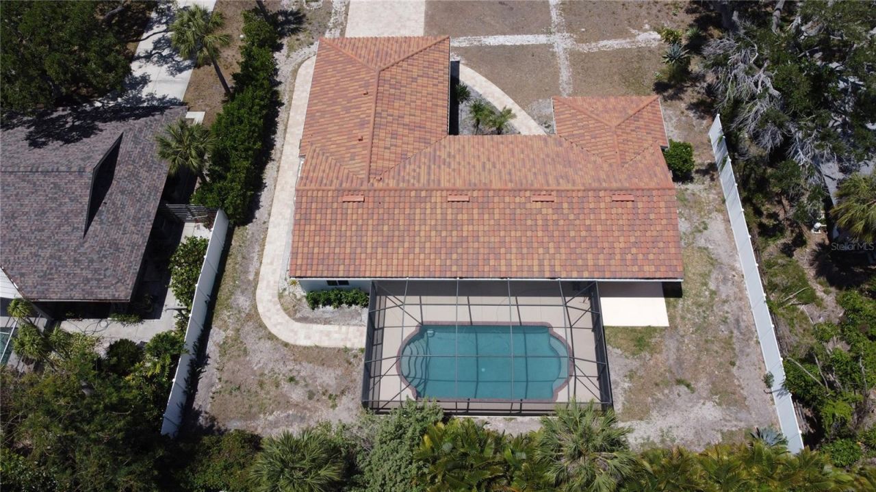 5569 Shadow Lawn Drive, Sarasota, FL 34242 Photo
