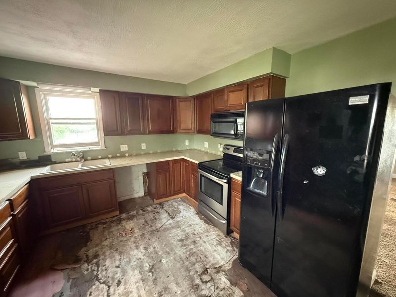 502 Summitview Drive , Lancaster, OH 43130 Photo 6