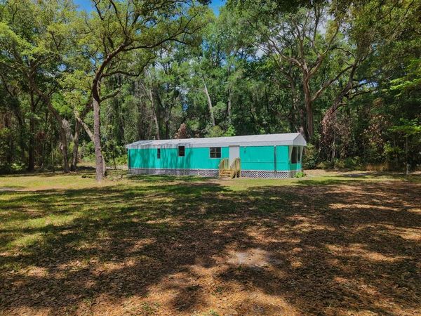 7411 NW 168th Ln, Trenton, FL 32693