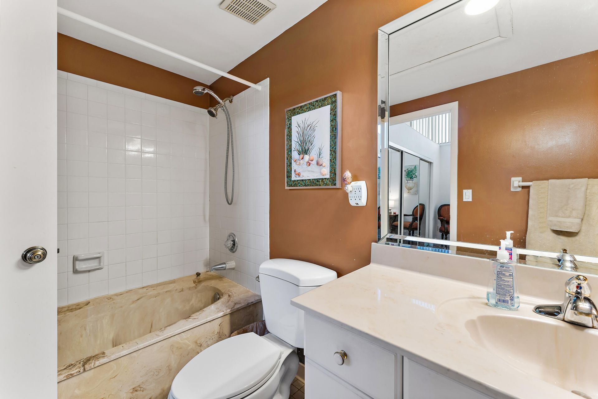 1801 S Us Highway 1, Unit 9d, Jupiter, FL 33477 Photo