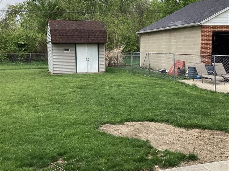 300 Lutz Drive, Union, OH 45322 Photo 21