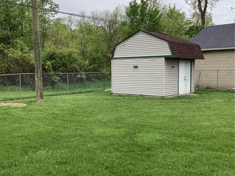 300 Lutz Drive, Union, OH 45322 Photo 23