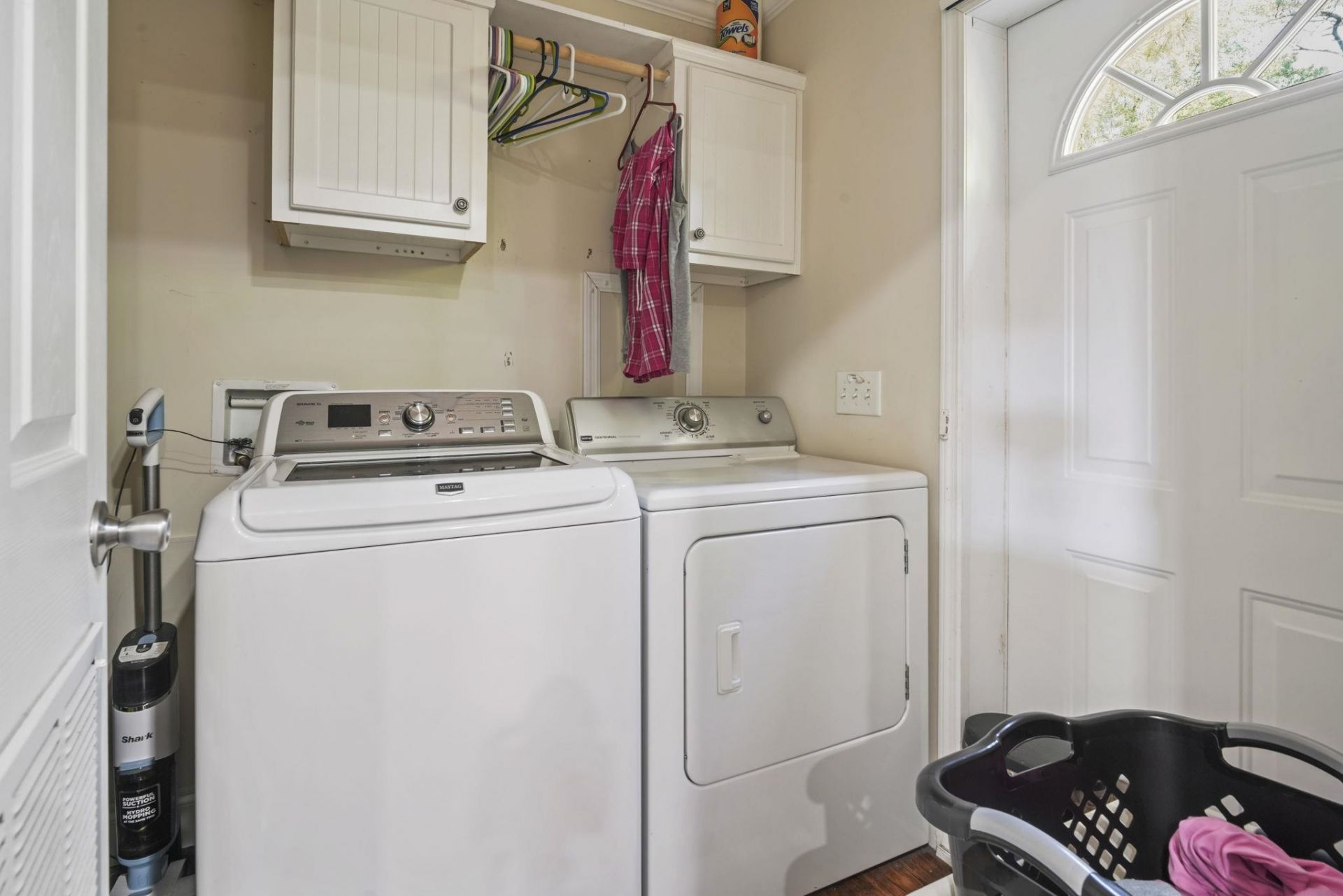 61 Saxon Ct. Photo 21