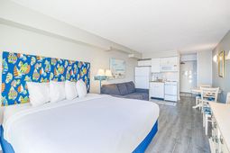 1207 S Ocean Blvd. photo 4