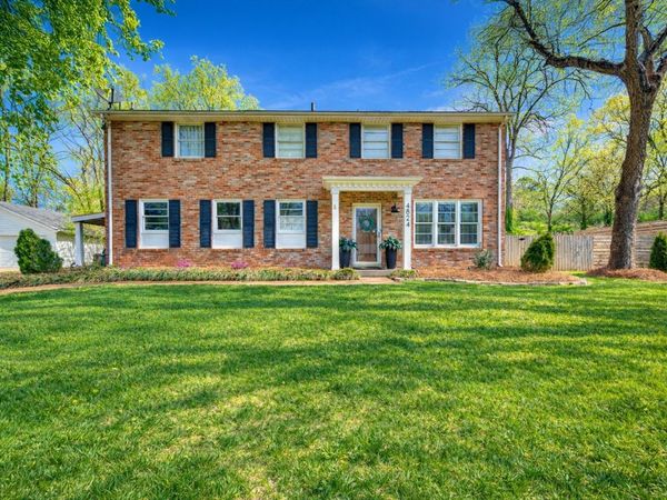 4824 Briarwood Dr, Nashville, TN 37211