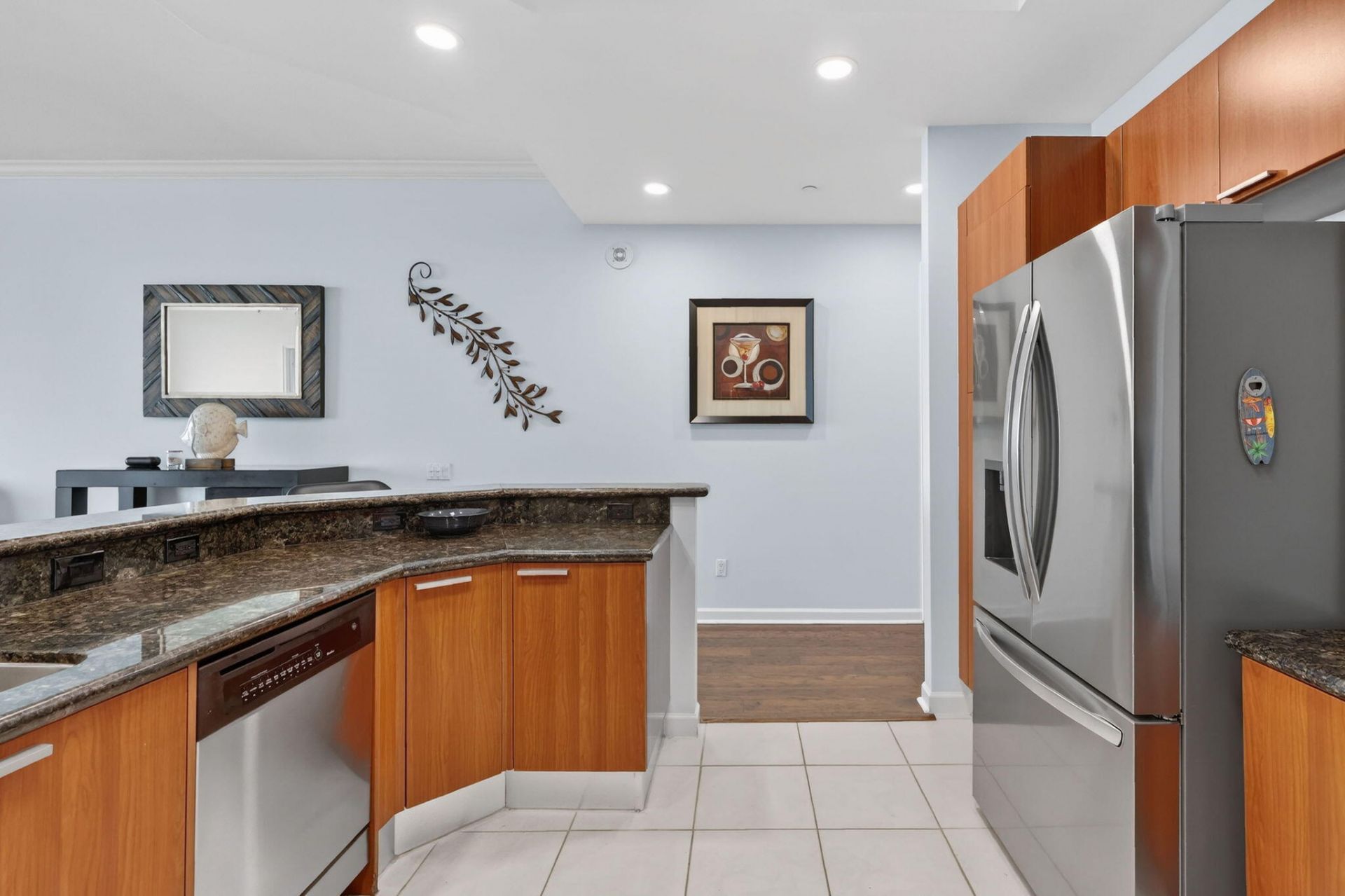 2640 Lake Shore Drive, Unit 2608, Riviera Beach, FL 33404 Photo