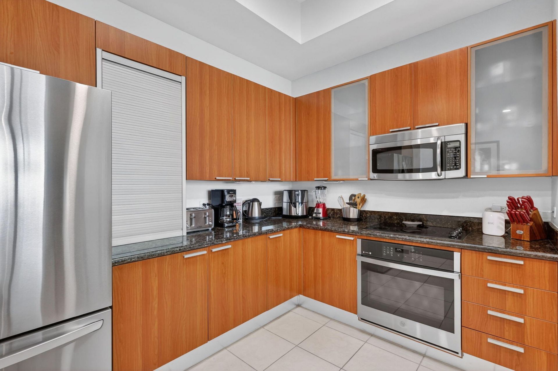 2640 Lake Shore Drive, Unit 2608, Riviera Beach, FL 33404 Photo