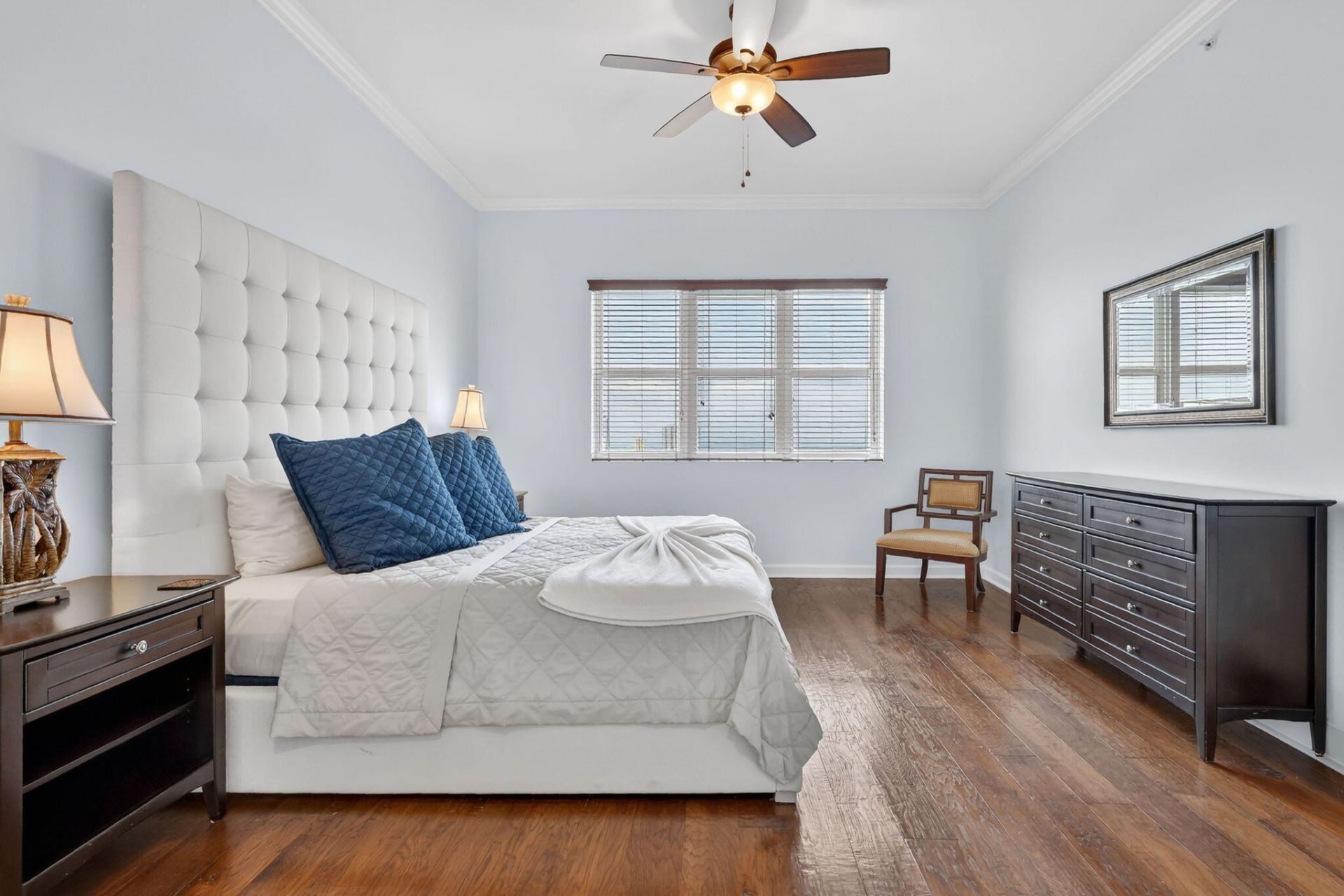 2640 Lake Shore Drive, Unit 2608, Riviera Beach, FL 33404 Photo