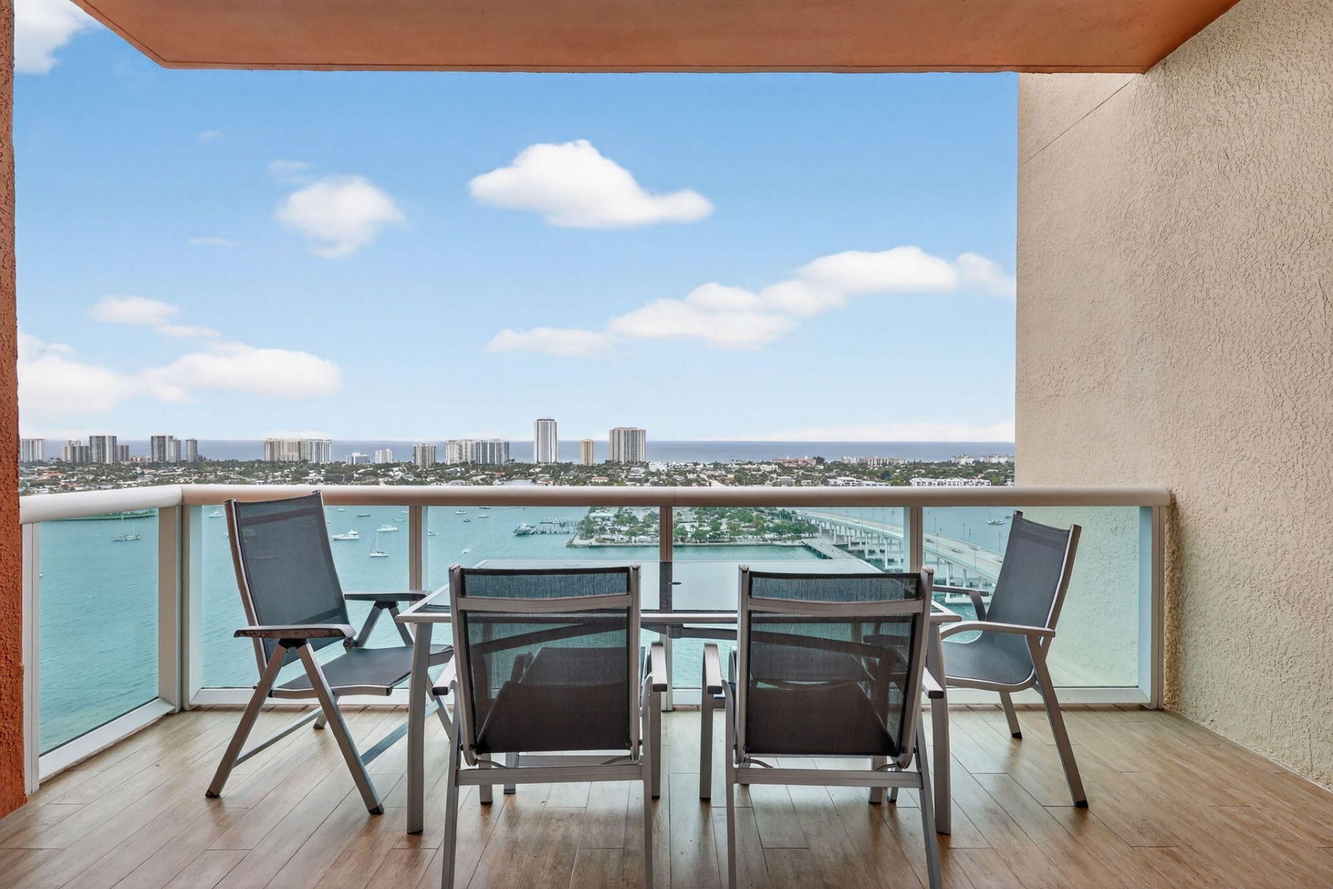 2640 Lake Shore Drive, Unit 2608, Riviera Beach, FL 33404 Photo