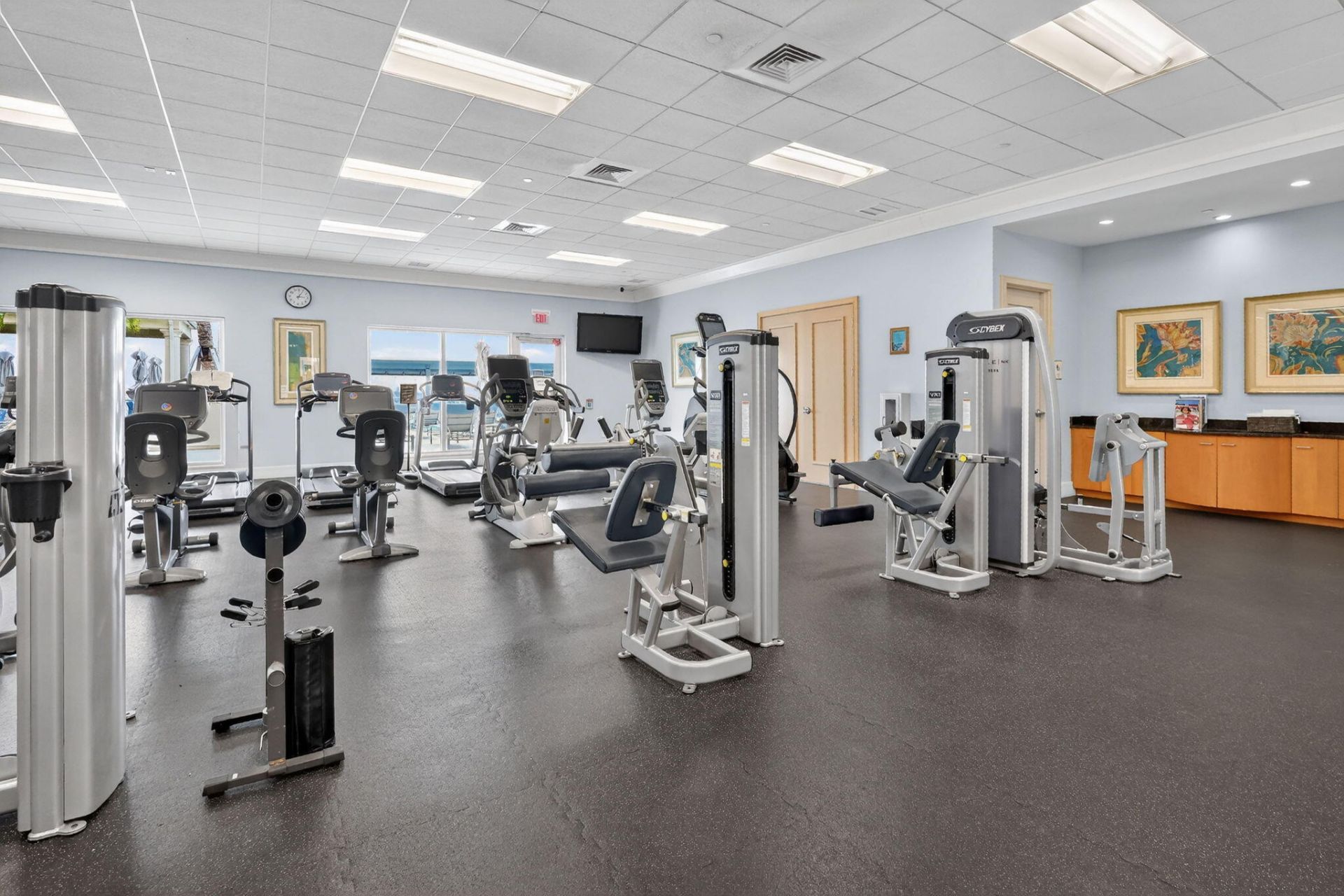 2640 Lake Shore Drive, Unit 2608, Riviera Beach, FL 33404 Photo