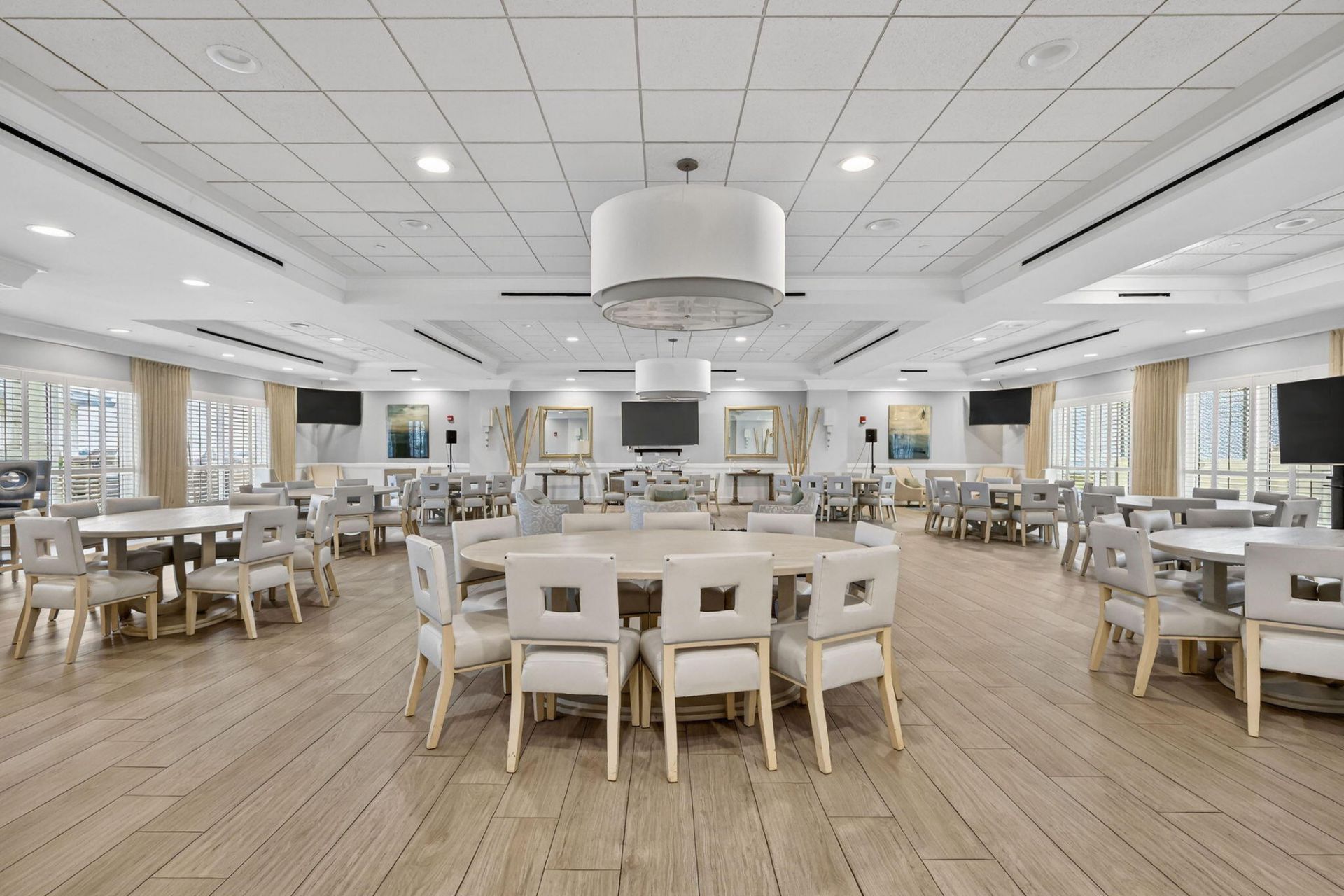 2640 Lake Shore Drive, Unit 2608, Riviera Beach, FL 33404 Photo