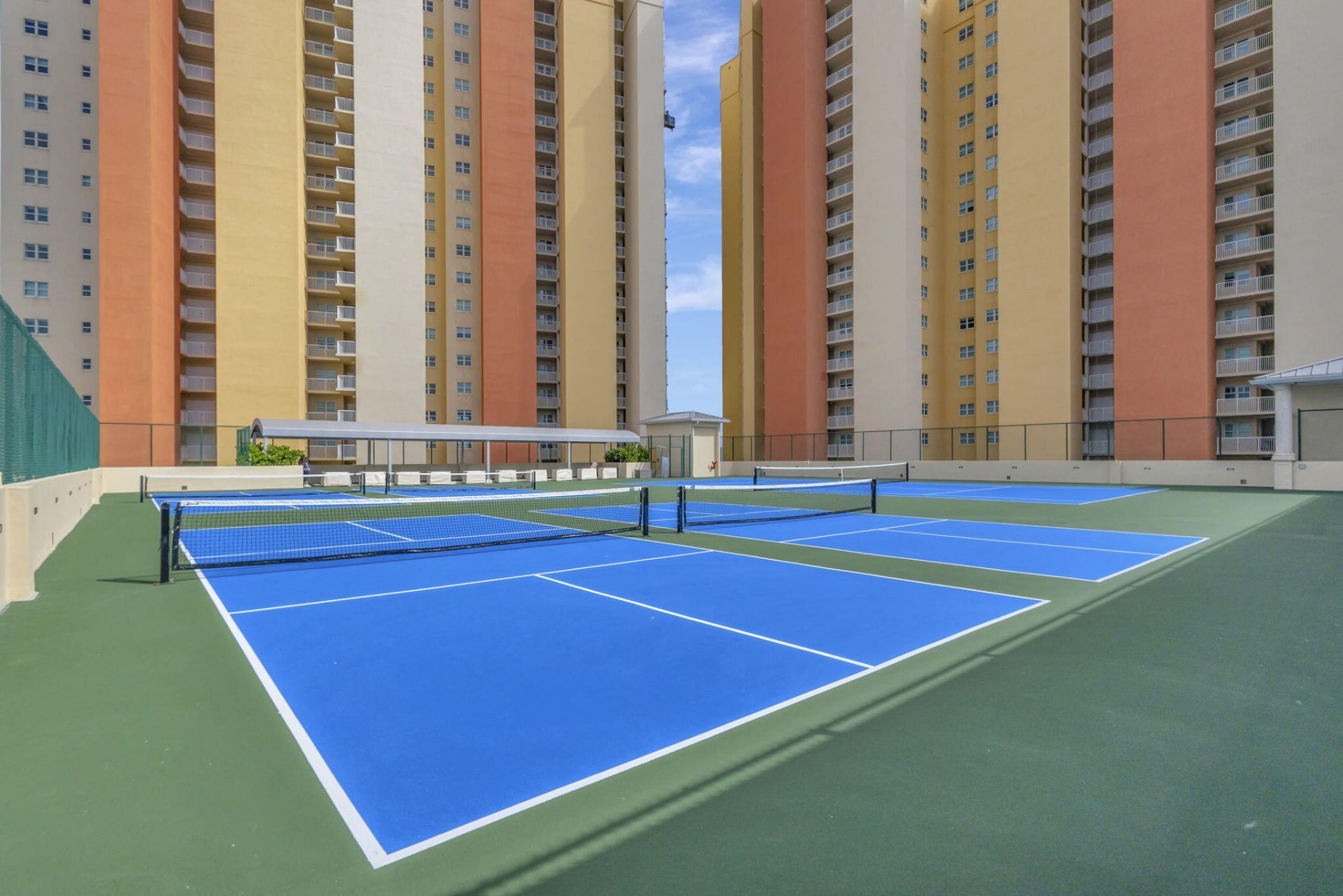 2640 Lake Shore Drive, Unit 2608, Riviera Beach, FL 33404 Photo