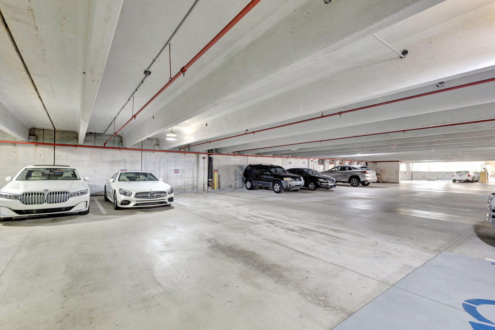 2640 Lake Shore Drive, Unit 2608, Riviera Beach, FL 33404 Photo