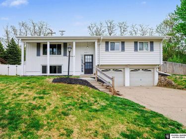 401 Garden Avenue, Bellevue, NE 68005