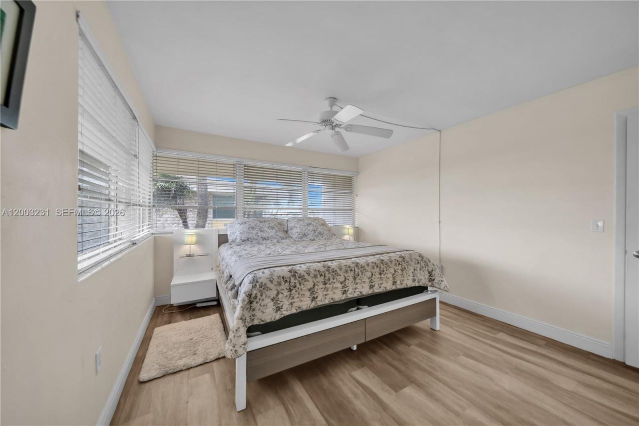 4613 SE 5th Street , Unit 210, Cape Coral, FL 33904 Photo