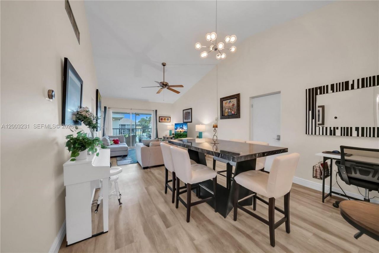 4613 SE 5th Street , Unit 210, Cape Coral, FL 33904 Photo