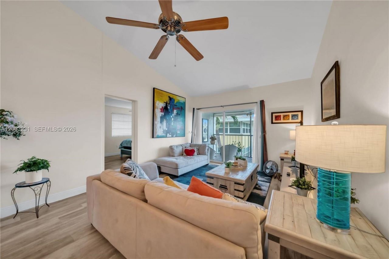 4613 SE 5th Street , Unit 210, Cape Coral, FL 33904 Photo