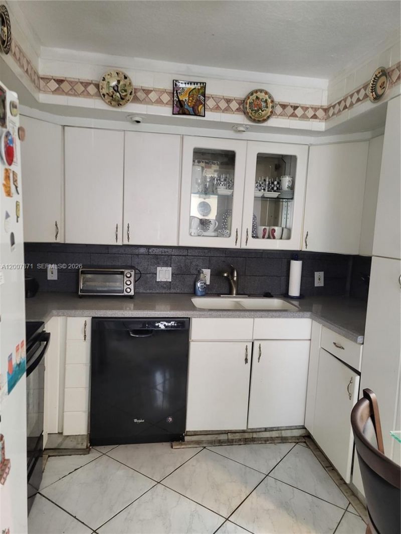 2050 Newcastle C, Unit 2050, Boca Raton, FL 33434 Photo