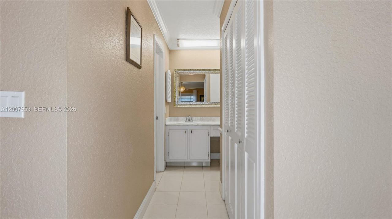 6315 Bay Club Dr , Unit 3, Fort Lauderdale, FL 33308 Photo