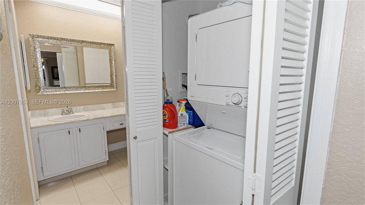 6315 Bay Club Dr , Unit 3, Fort Lauderdale, FL 33308 Photo