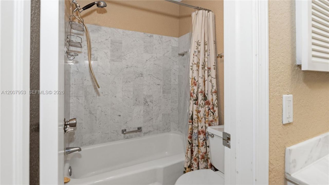 6315 Bay Club Dr , Unit 3, Fort Lauderdale, FL 33308 Photo