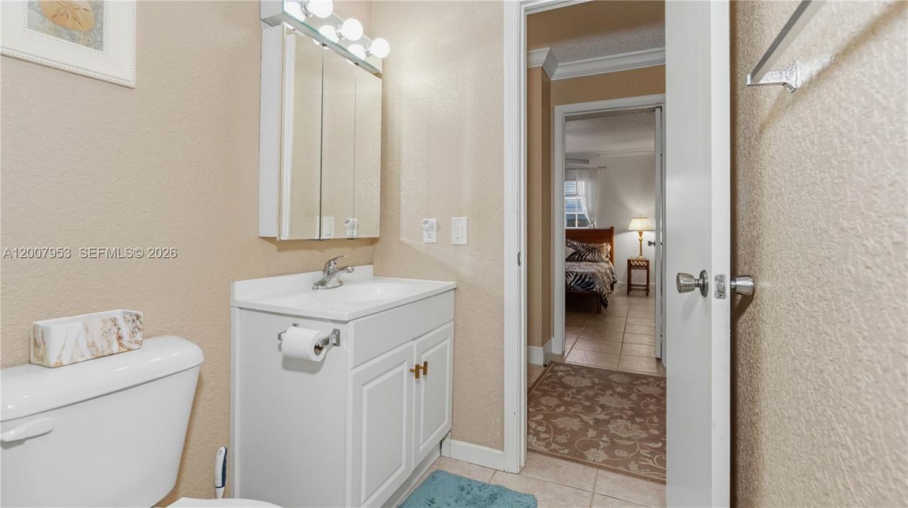 6315 Bay Club Dr , Unit 3, Fort Lauderdale, FL 33308 Photo