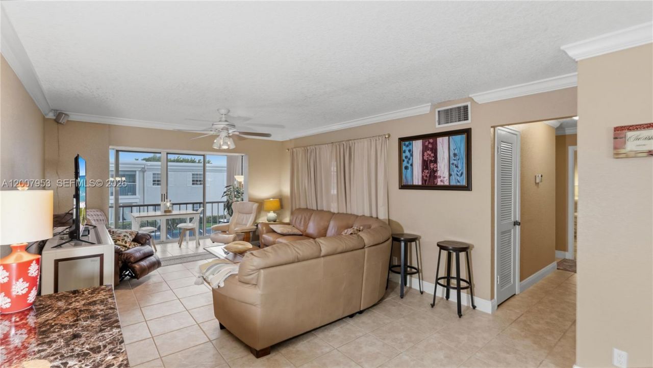 6315 Bay Club Dr , Unit 3, Fort Lauderdale, FL 33308 Photo
