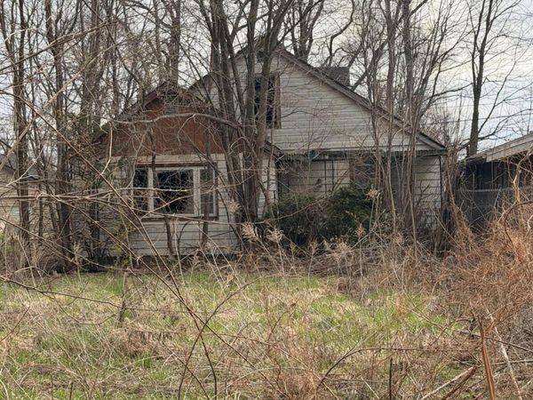 4855 Massachusetts Street , Gary, IN 46409