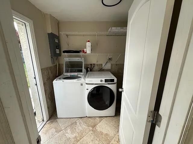 2831 NE Savannah Road, Jensen Beach, FL 34957 Photo