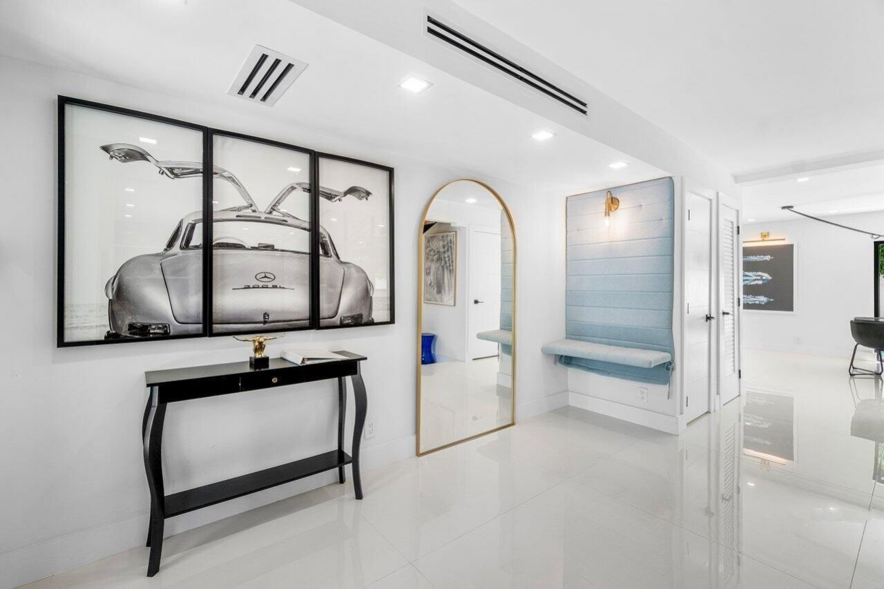 2724 N Ocean Boulevard, Fort Lauderdale, FL 33308 Photo